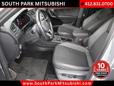 Used 2023 Volkswagen Tiguan SE R-Line image 11