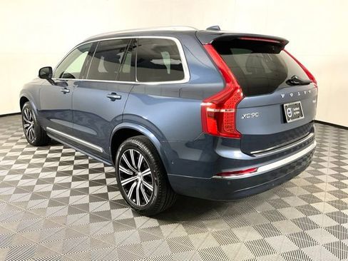 Certified 2024 Volvo XC90 B6 Plus image 4