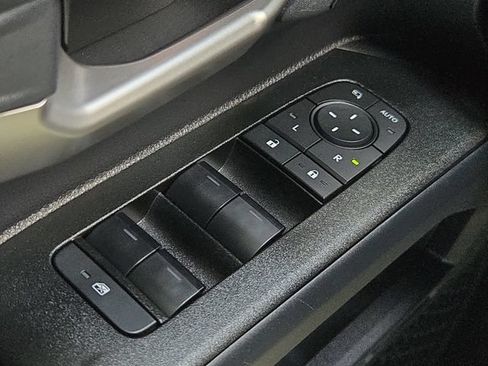 Certified 2026 Toyota 4Runner Limited AWD/4WD image 28
