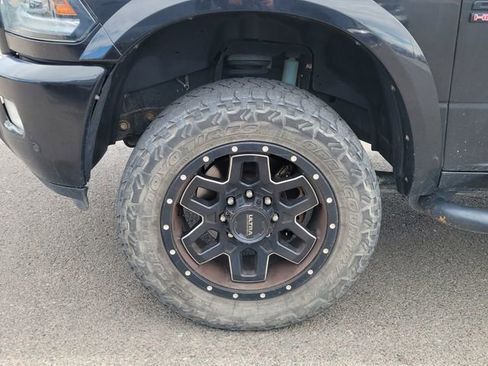 Used 2018 RAM 2500 Laramie w/ Sport Appearance Group AWD/4WD image 12