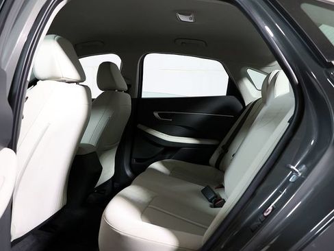 Used 2022 Hyundai Sonata SE FWD image 14
