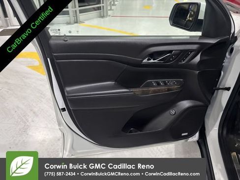 Certified 2023 GMC Acadia Denali w/ Denali Technology Package AWD/4WD image 13