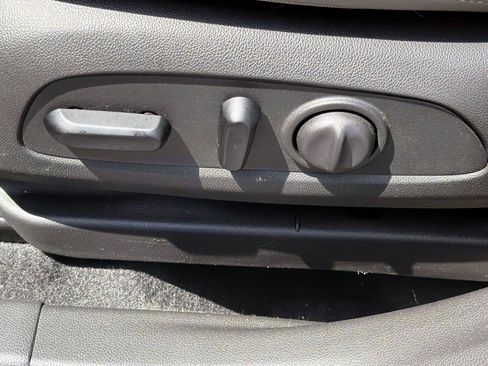 Used 2025 Buick Envista Avenir FWD image 14