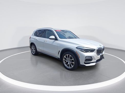 Used 2019 BMW X5 xDrive40i w/ Premium Package 2 AWD/4WD image 2