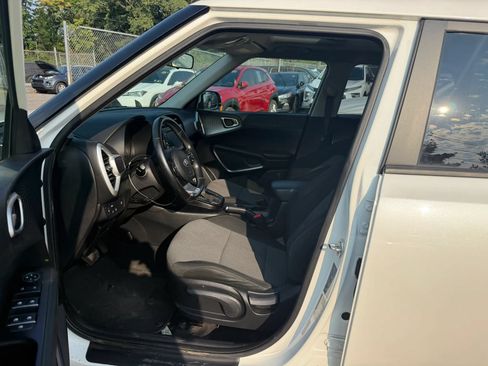Used 2021 Kia Soul GT-Line FWD image 25