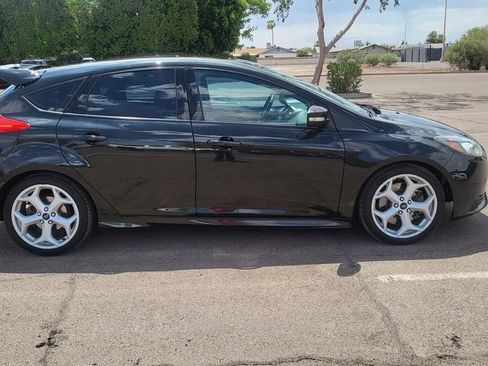 Used 2014 Ford Focus ST w/ Equipment Group 202A FWD image 10