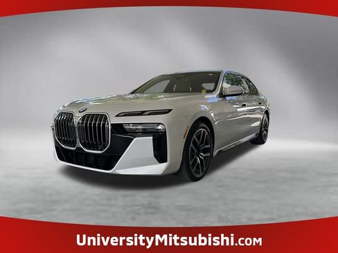 Used 2026 BMW 740i xDrive AWD/4WD image 1