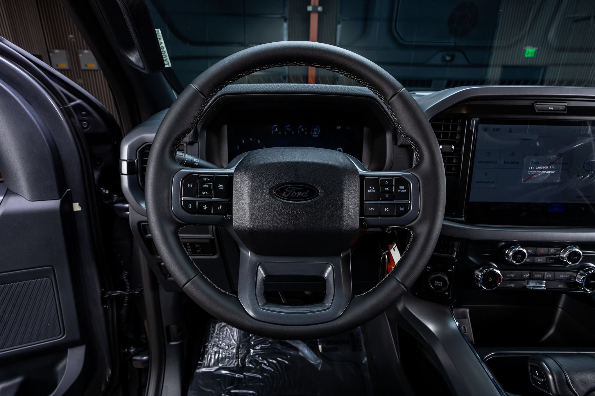 Used 2026 Ford F150 XLT w/ XLT Black Appearance Package AWD/4WD image 19