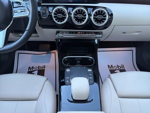 Used 2023 Mercedes-Benz CLA 250 4MATIC w/ Premium Package image 27