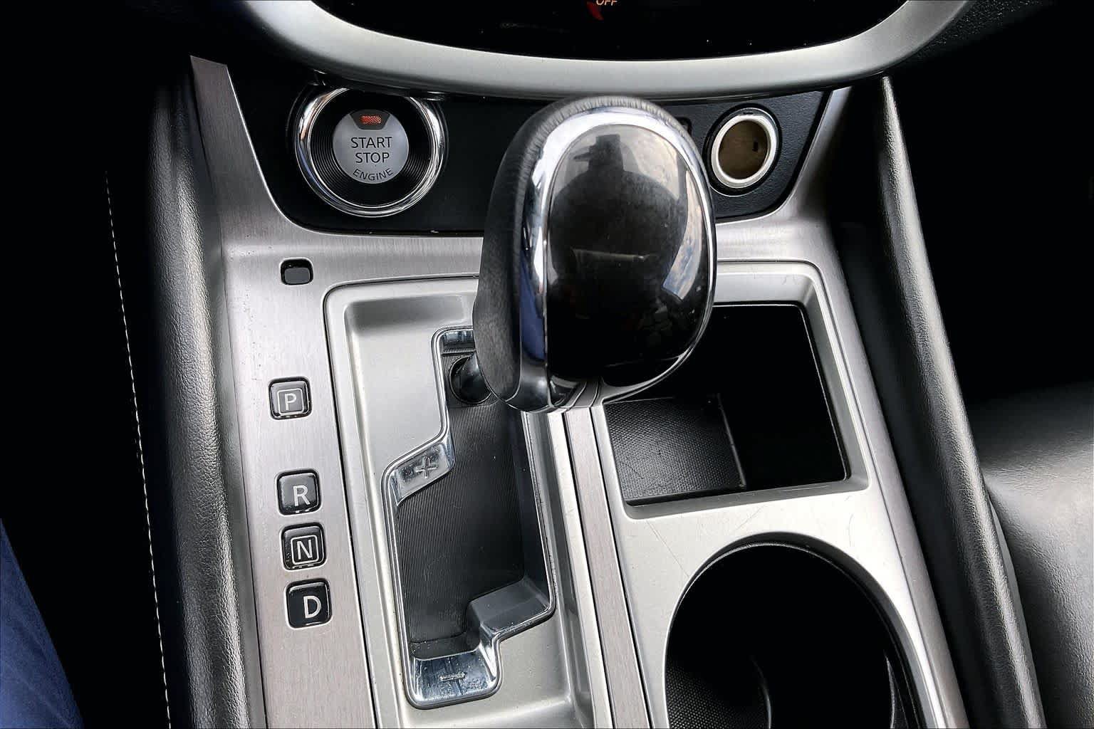 Used 2023 Nissan Murano SV FWD image 34