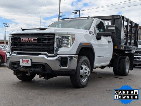 Used 2022 GMC Sierra 3500 Pro w/ Convenience Package AWD/4WD image 8