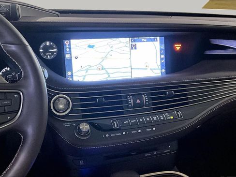 Used 2020 Lexus LS 500 AWD w/ Accessory Package (Z2) image 6
