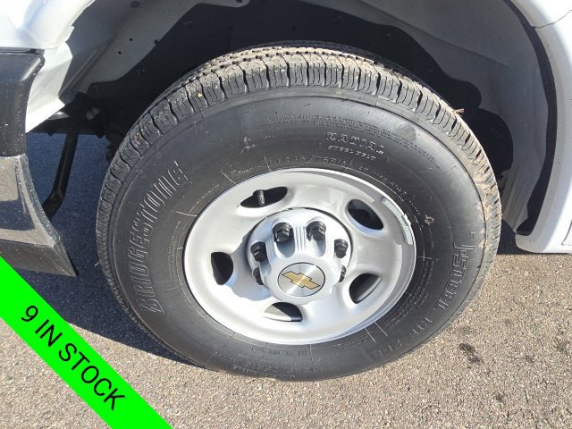 New 2025 Chevrolet Express 2500 w/ Driver Convenience Package RWD image 34