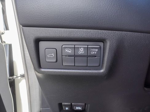 Used 2025 MAZDA CX-5 Carbon Edition image 12