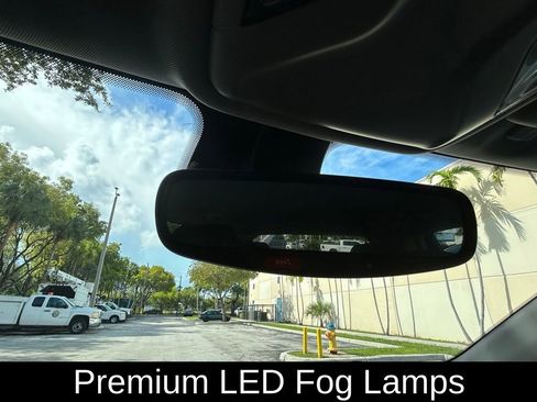 Certified 2022 Jeep Compass Limited w/ Elite Group image 18