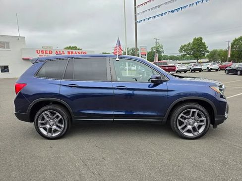 Used 2023 Honda Passport EX-L image 8