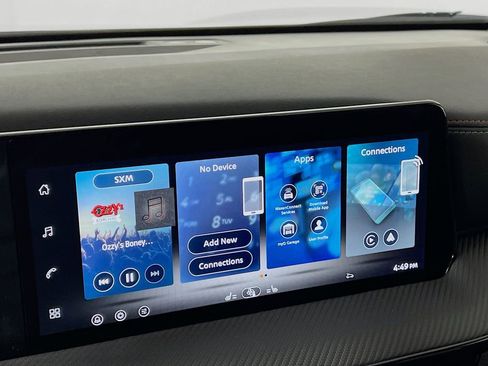 New 2026 Nissan Kicks SR AWD/4WD image 13