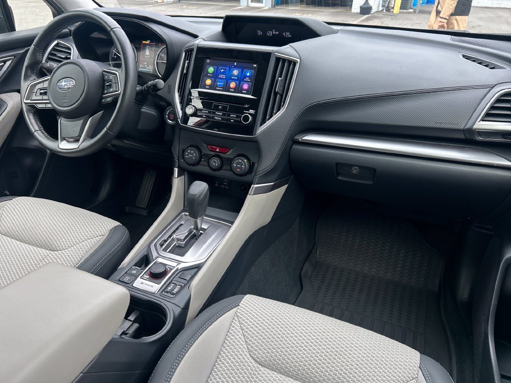Certified 2023 Subaru Forester Premium AWD/4WD image 32