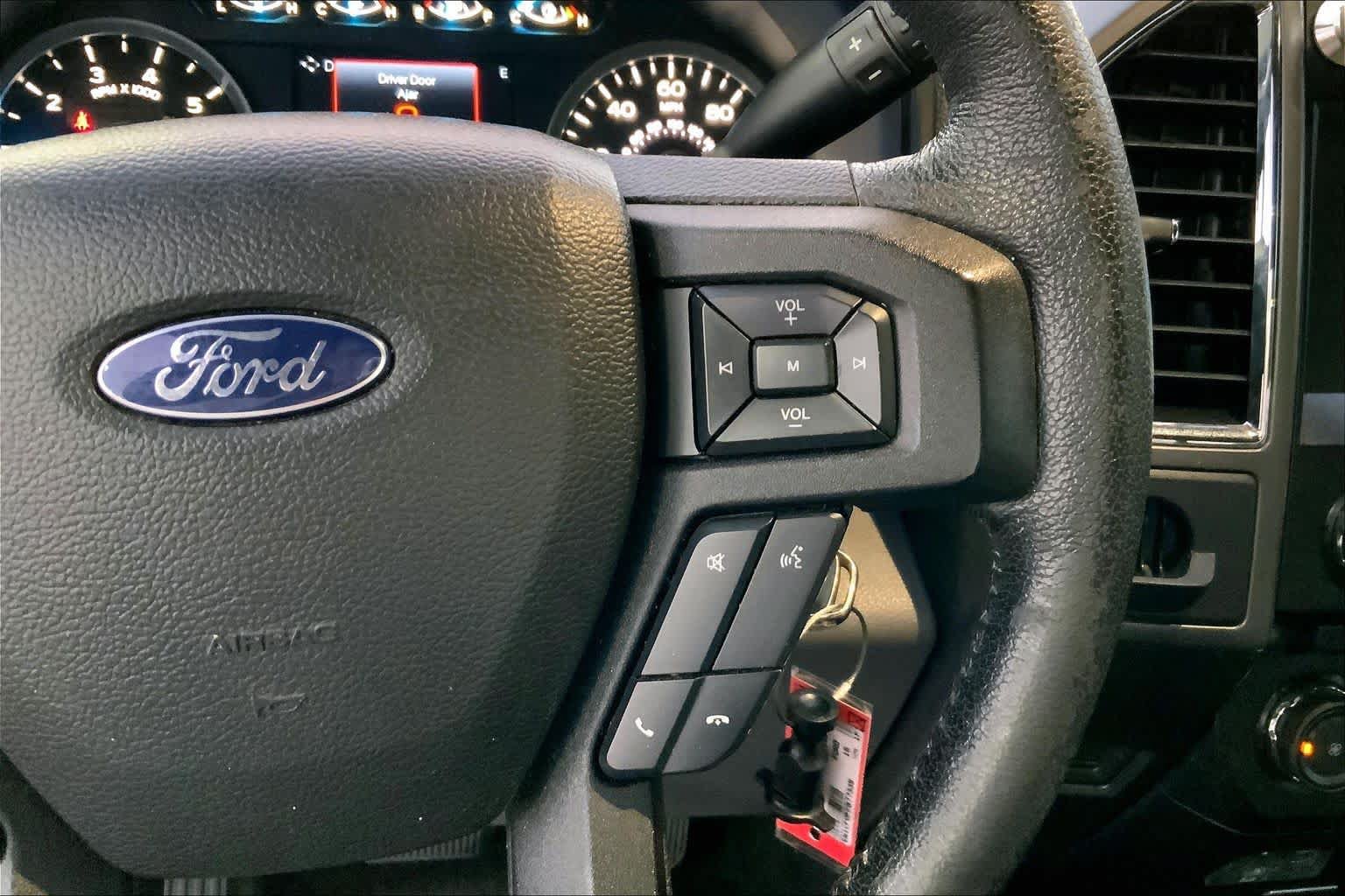 Used 2015 Ford F150 XLT w/ Equipment Group 302A Luxury RWD image 21