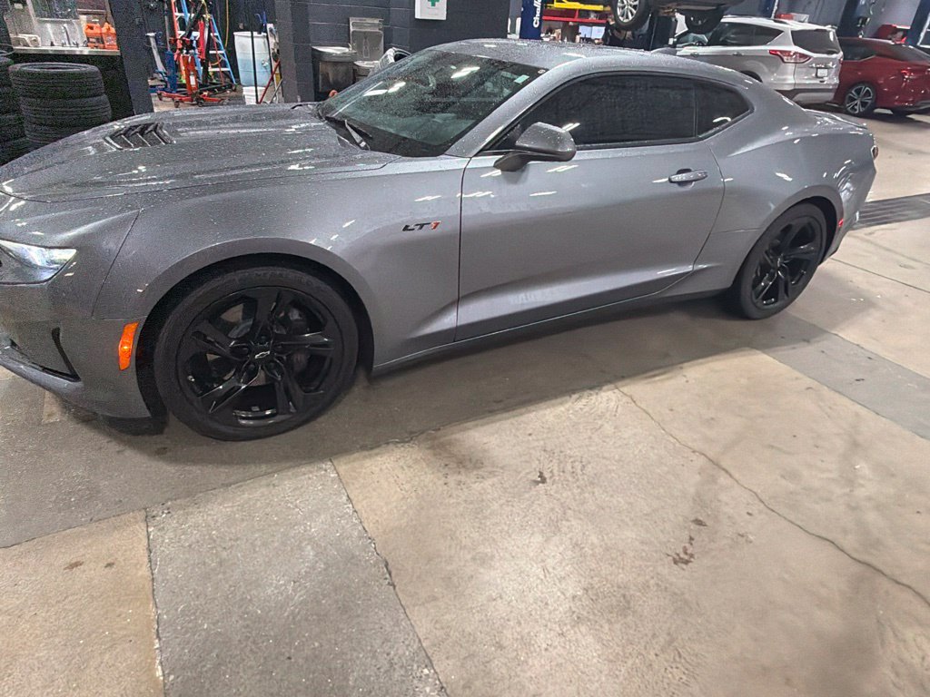 Used 2021 Chevrolet Camaro LT RWD image 3