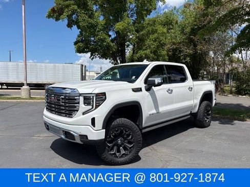 Used 2025 GMC Sierra 1500 Denali AWD/4WD image 1