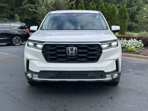 Used 2023 Honda Pilot EX-L image 3