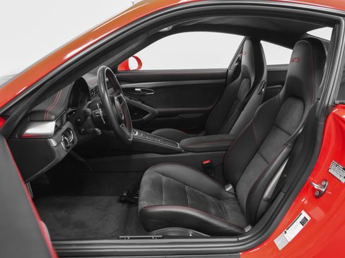 Certified 2018 Porsche 911 GT3 image 63