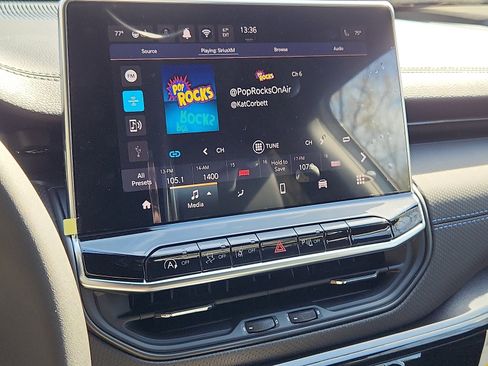 New 2026 Jeep Compass Limited image 10