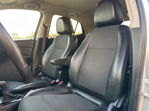 Used 2017 Buick Encore Sport Touring image 10