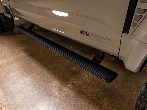 Used 2026 Ford F450 Platinum w/ Platinum Plus Package image 13