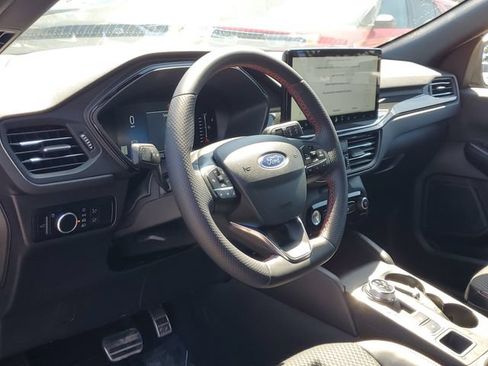 Certified 2023 Ford Escape ST-Line w/ Tech Pack #1 AWD/4WD image 15