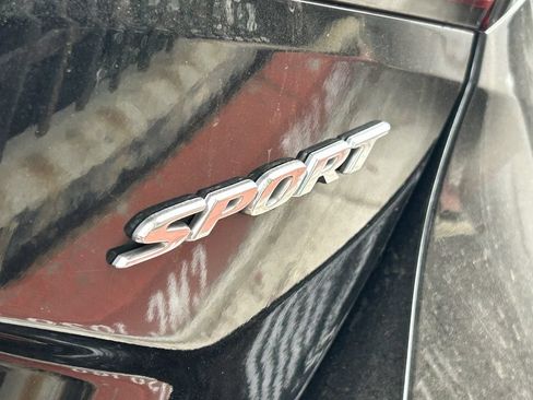 Used 2022 Honda Civic Sport image 6