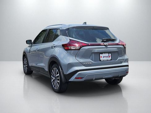 Used 2024 Nissan Kicks SV FWD image 7