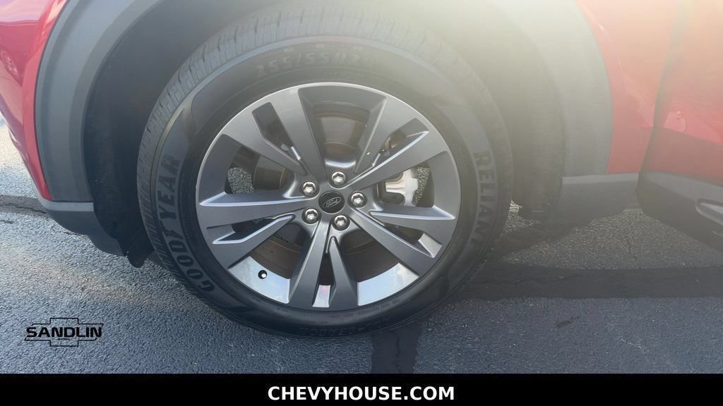 Used 2021 Ford Explorer XLT w/ Equipment Group 202A RWD image 29