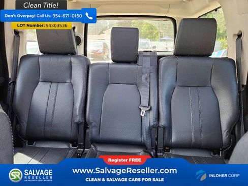 Used 2016 Land Rover LR4 HSE AWD/4WD image 13