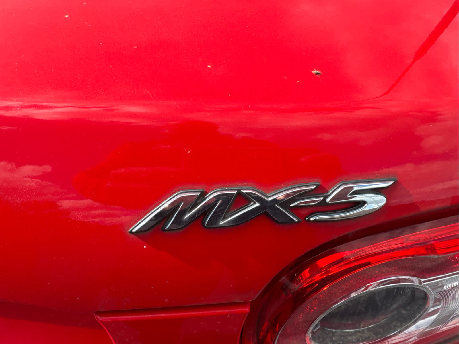 Used 2011 MAZDA MX-5 Miata Sport RWD image 14