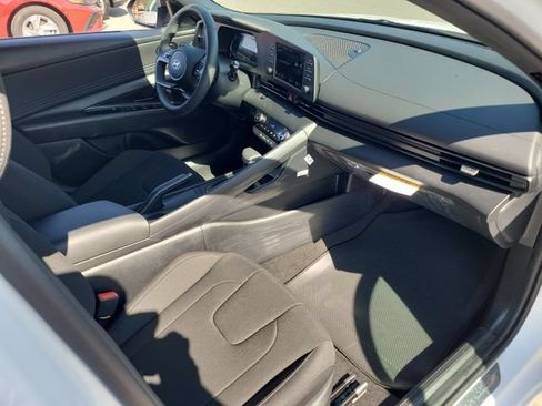 New 2026 Hyundai Elantra Sport FWD image 20