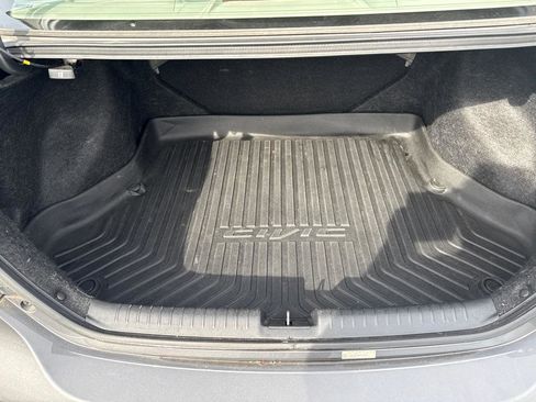 Used 2013 Honda Civic LX image 7