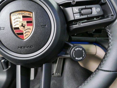 New 2026 Porsche Panamera image 11