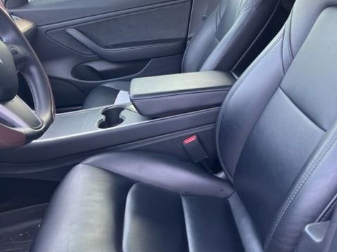 Used 2020 Tesla Model 3 Long Range image 12