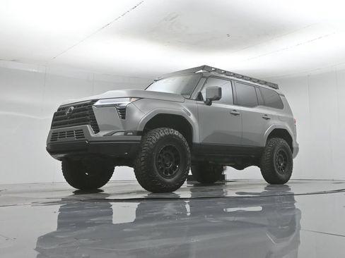Used 2025 Lexus GX 550 AWD/4WD image 43