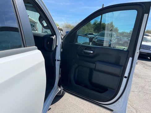 Used 2022 GMC Sierra 1500 Pro w/ Pro Value Package image 18