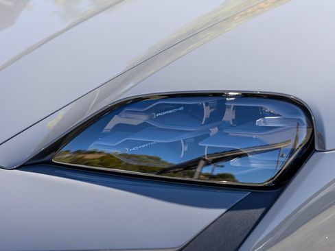 New 2025 Porsche Taycan Turbo S AWD/4WD image 19