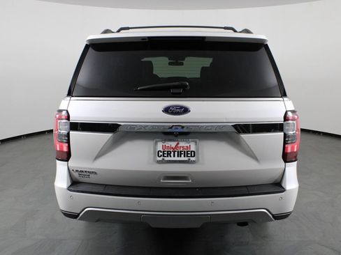 Used 2018 Ford Expedition Limited w/ Equipment Group 301A AWD/4WD image 10