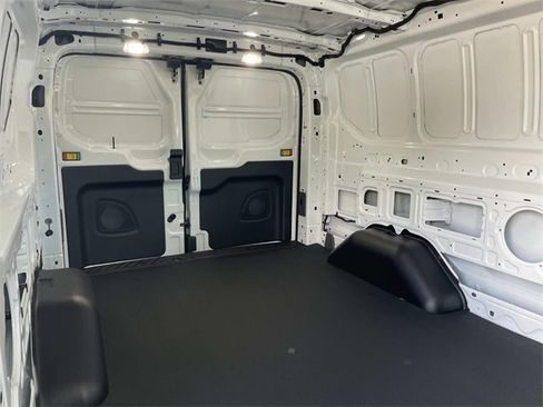 New 2025 Ford Transit 250 Low Roof image 22
