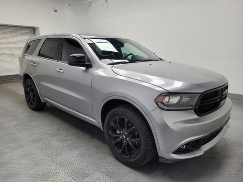 Used 2020 Dodge Durango SXT image 11
