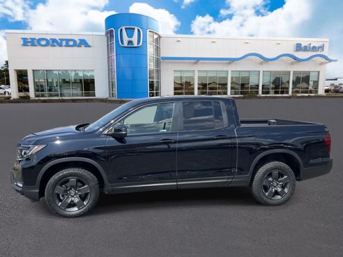Used 2026 Honda Ridgeline TrailSport image 2