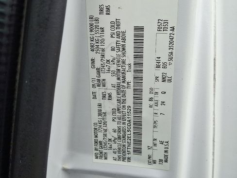 Used 2012 Ford E-250 and Econoline 250 w/ Commercial Cargo Van Pkg image 27