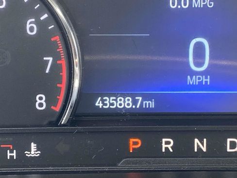 Used 2023 Ford Explorer XLT w/ Equipment Group 202A image 24