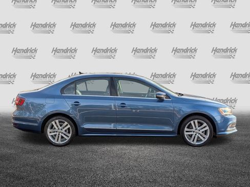 Used 2017 Volkswagen Jetta SEL image 11